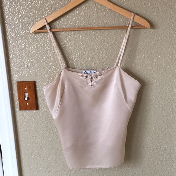 ora fedes Tops - Vintage Silk Top